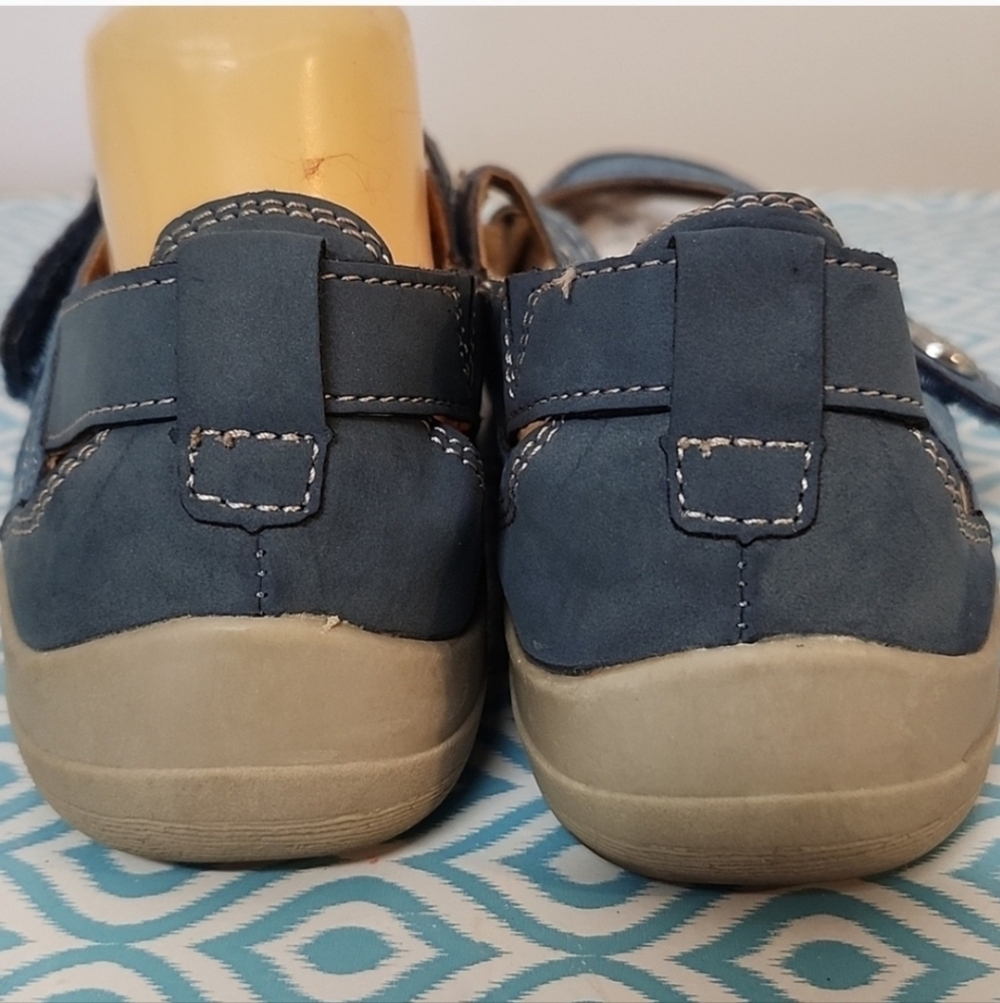 Earth Origins Suede Tova blue Mary Jane’s Size 8.5 Hiking Shoes - Picture 2 of 5